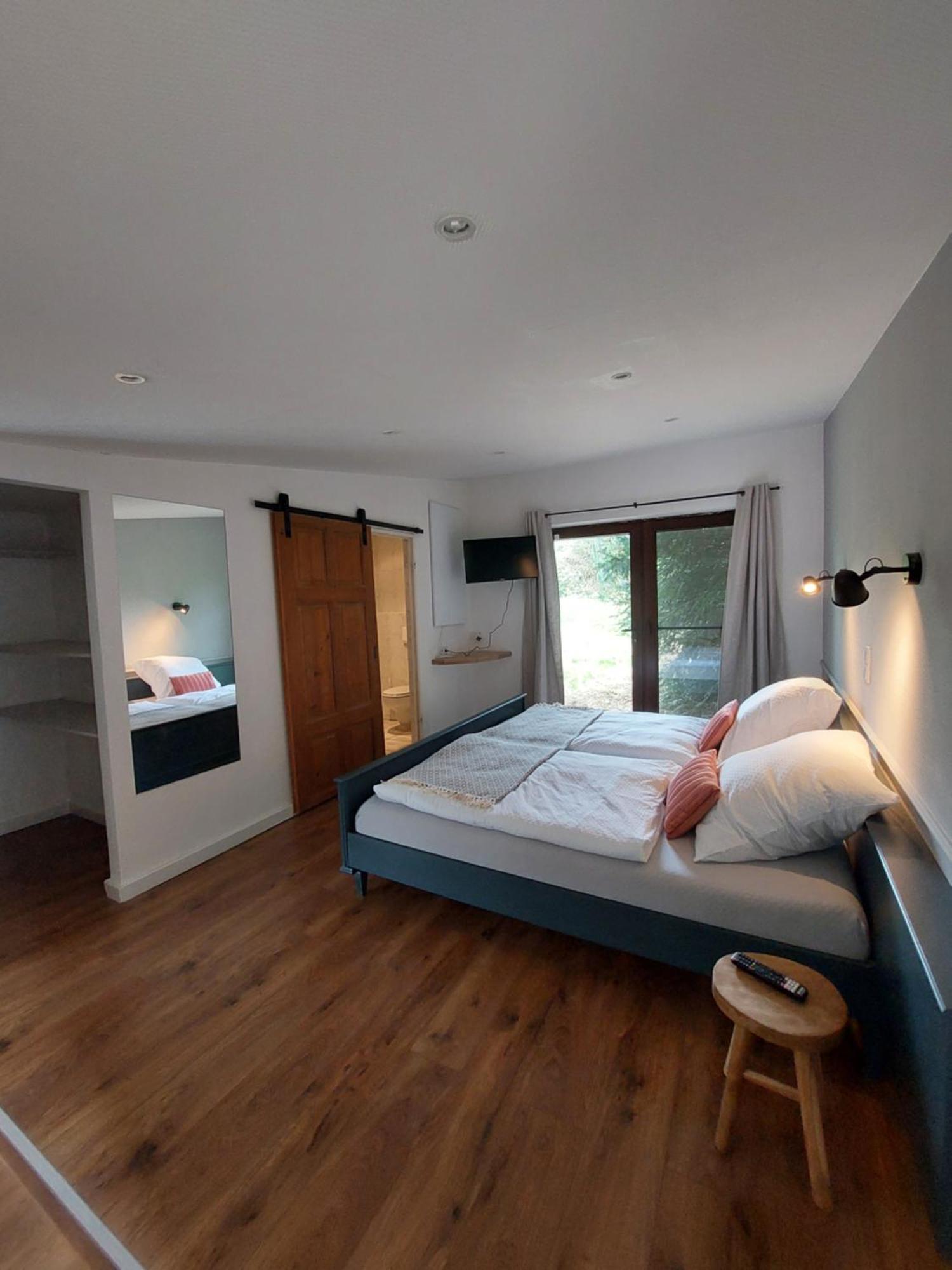 Gut Hansenhof Villa Düsseldorf Buitenkant foto
